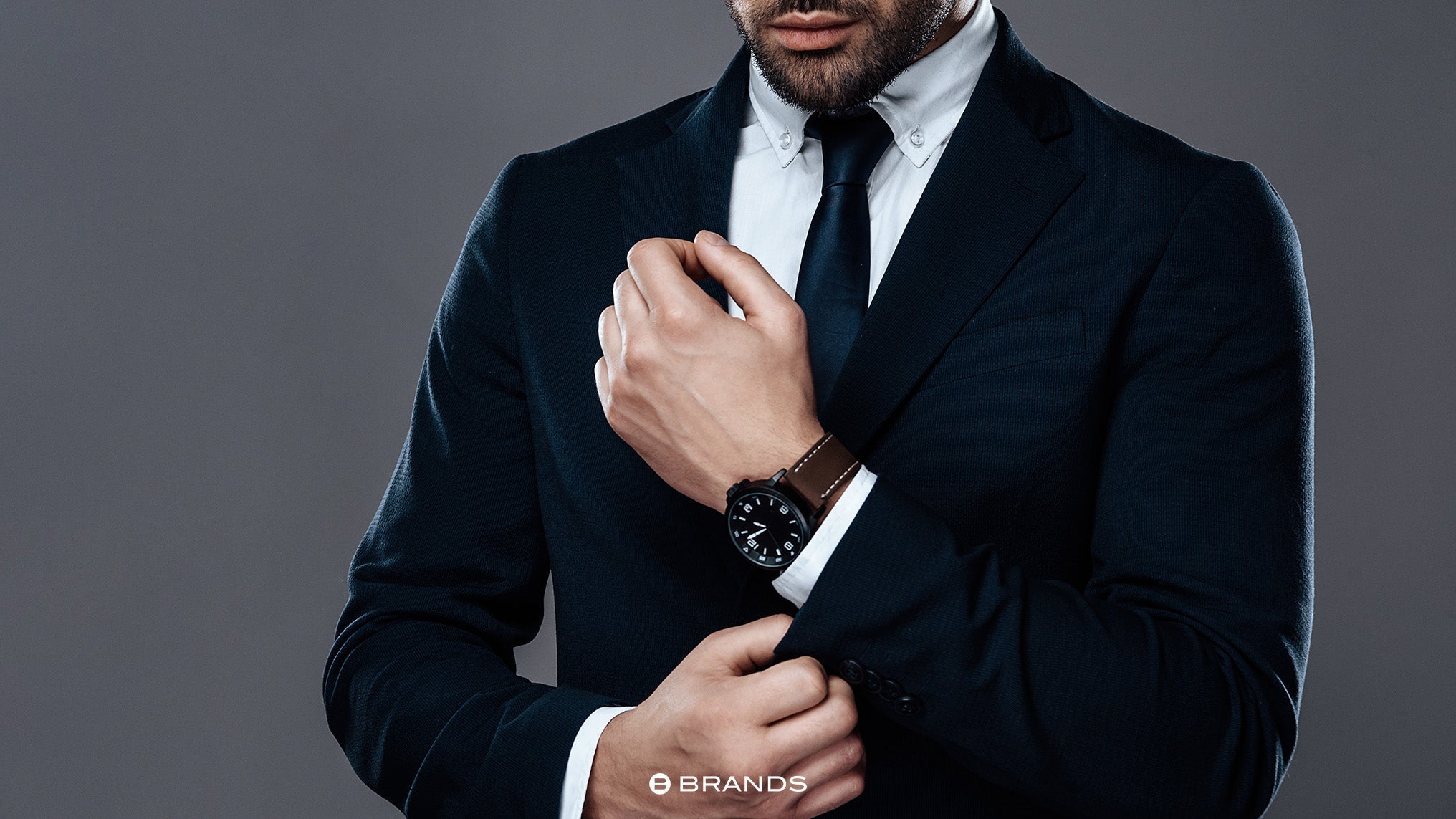 Fashionable outfits are available online at the best prices. These outfits are made from premium fabric which ensures durability even after multiple washes. Order the outfits and avail of discounts on every purchase.