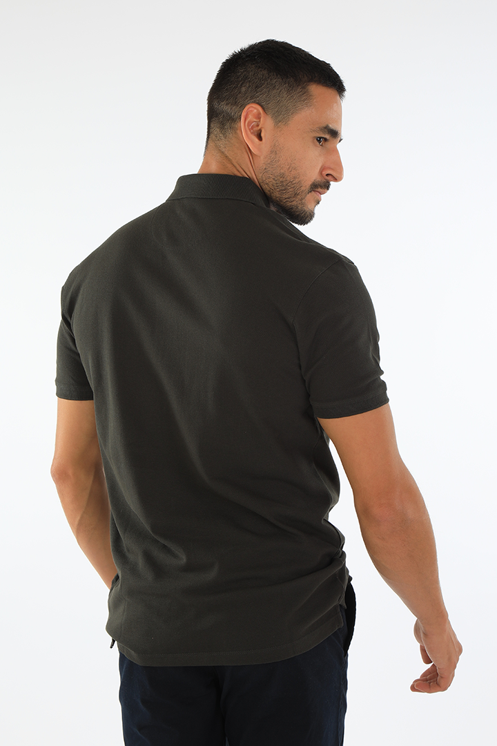 alt="Francisco Tolli olive slim solid t-shirt/polo back view"
