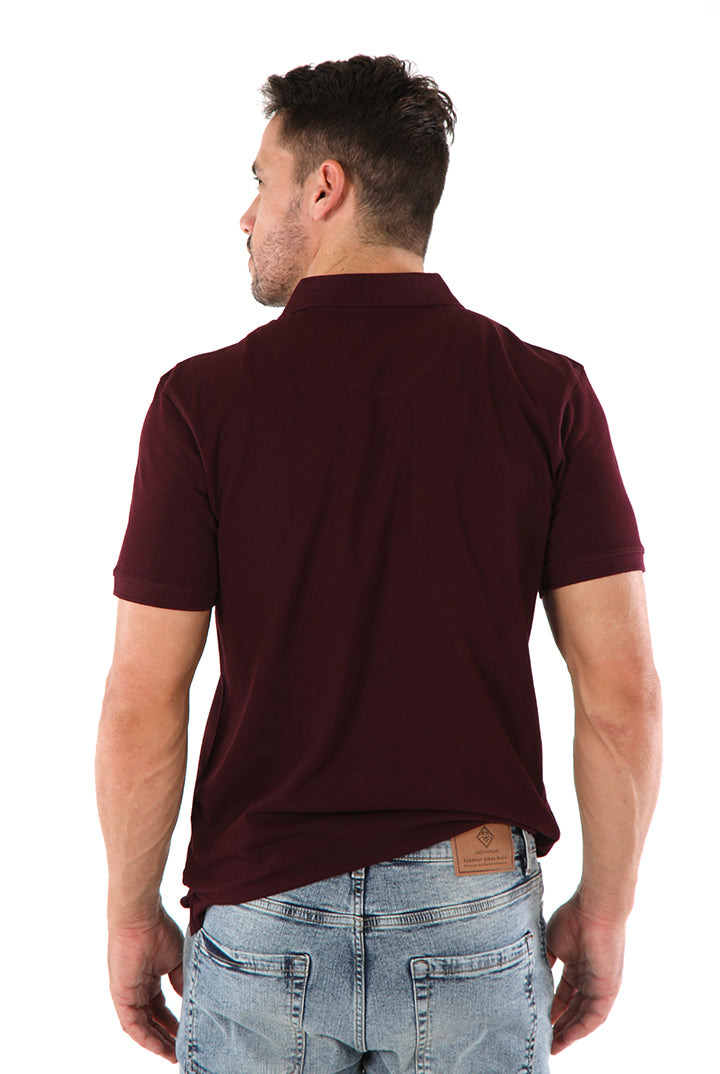 alt="Francisco Tolli maroon slim solid t-shirt/polo back view"
