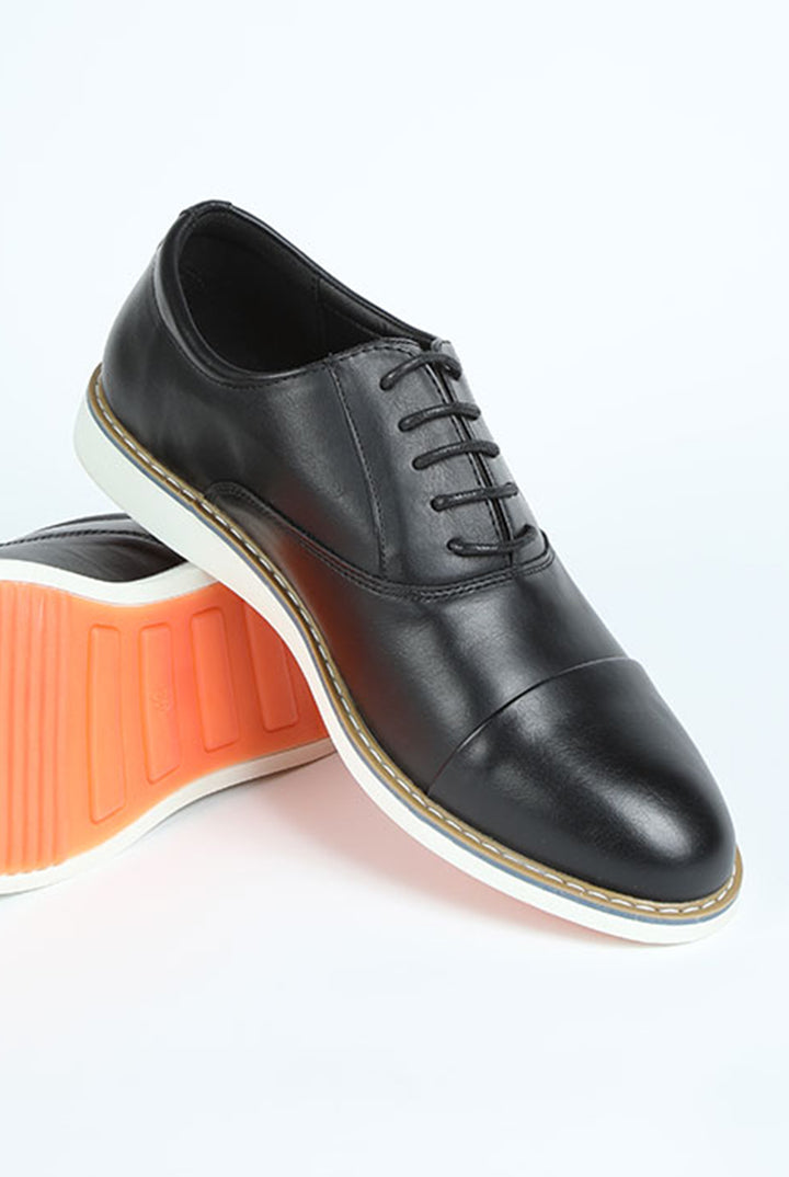 alt="FRANCISCO TOLLI regular black lace-up shoes men's footwear side view"