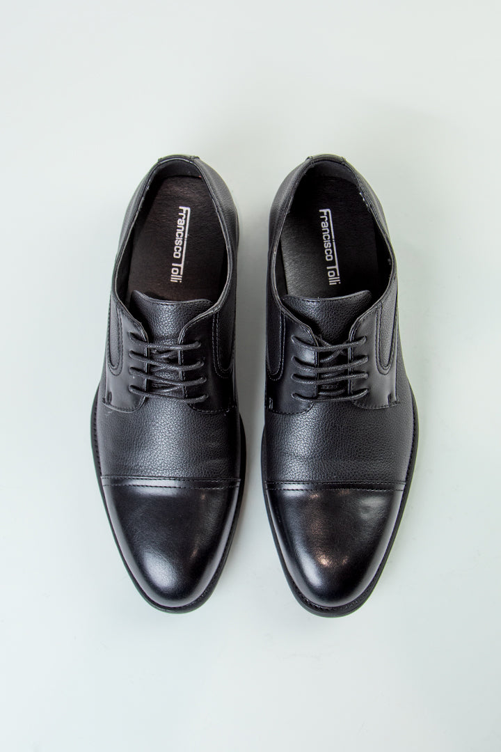 alt="FRANCISCO TOLLI regular lace up shoe formal black top view"