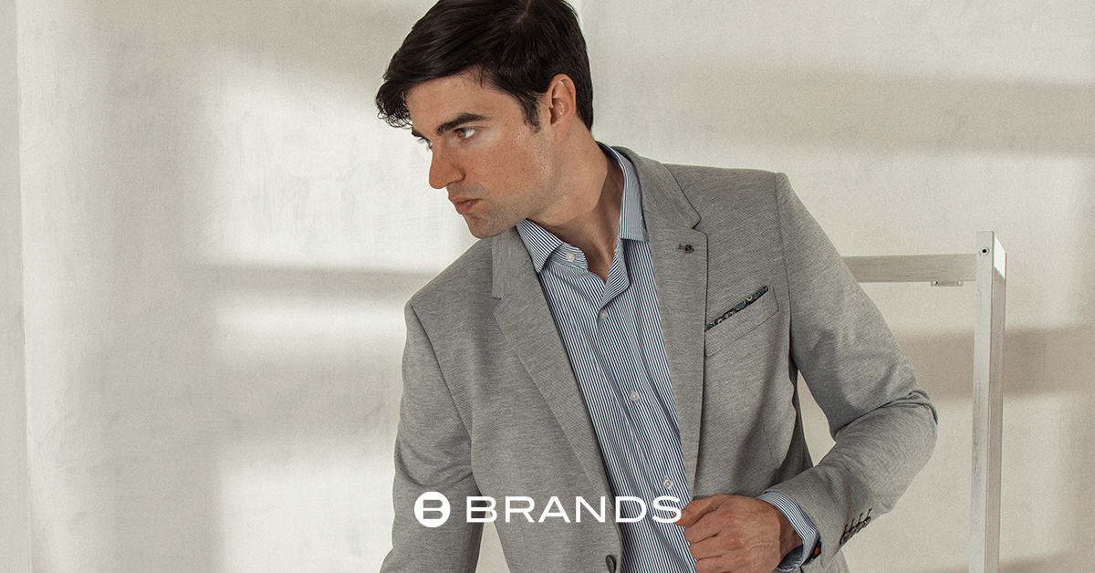 Casual jackets are the best for any occasion. The casual jackets are durable and designer made from the best material. Discover a wide collection of casual jackets online. 