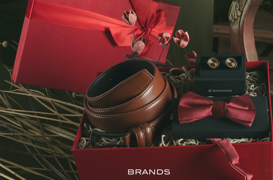 Newly arrived accessories are now available online at the best prices. The wide range of newly arrived fashionable accessories are designer made. Check out the newly arrived accessories. 