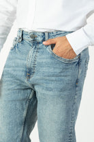 alt="Jack Morgan light blue slim denim jeans 5 pocket front close view"