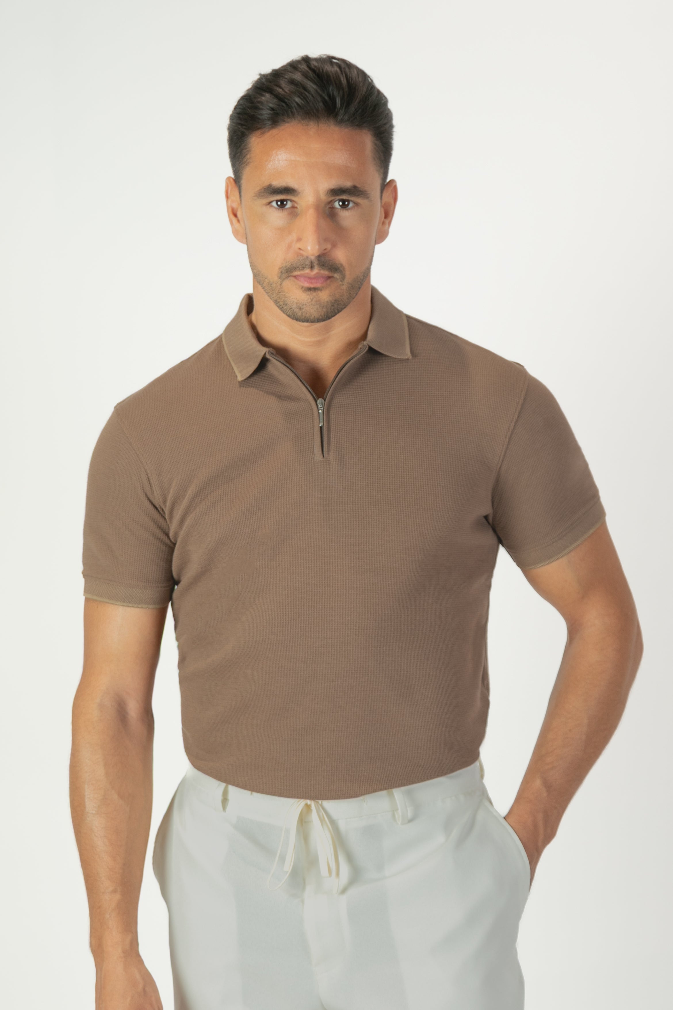 alt="Jack Morgan brown regular plain t-shirt/polo with zipper neck opening front view"
