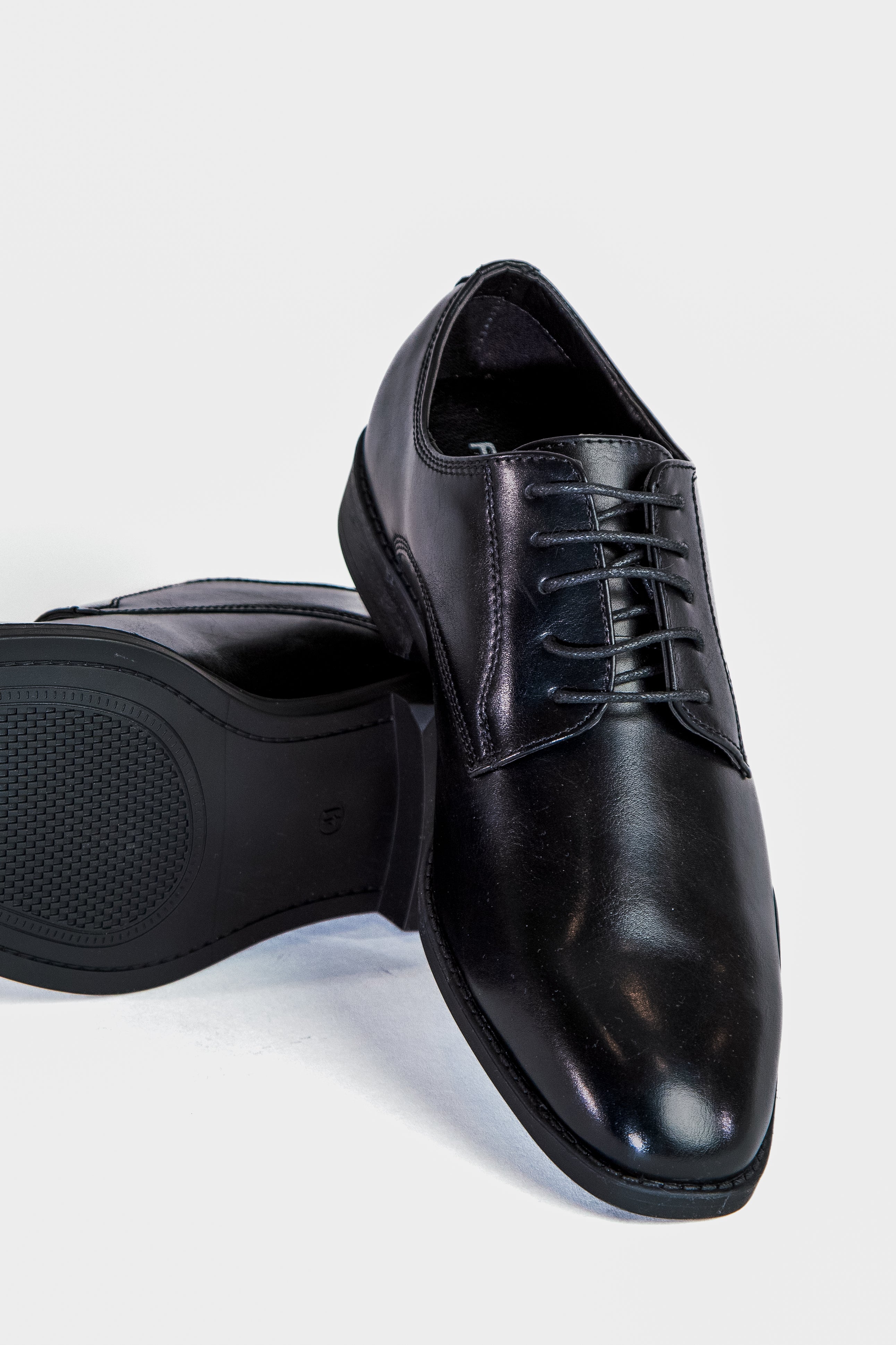 alt="FRANCISCO TOLLI regular lace up shoe formal black side view"