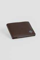 alt="JACK MORGAN two fold accessories wallet brown front view"
